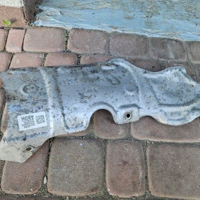 Osłona termiczna 1.6CDTI Opel Astra K 55488552