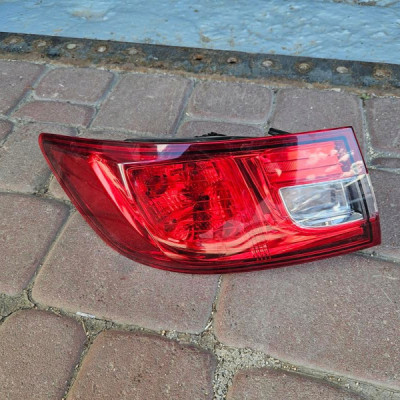 Lampa tył tylna lewa karoseryjna Renault Clio 4 IV 265553752R