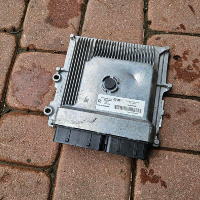 Komputer sterownik silnika 1.2i benzyna OPEL GRANDLAND X 9834609880