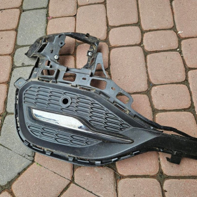 Kratka zderzaka przód przednia lewa chrom OPEL GRANDLAND X YP00028777