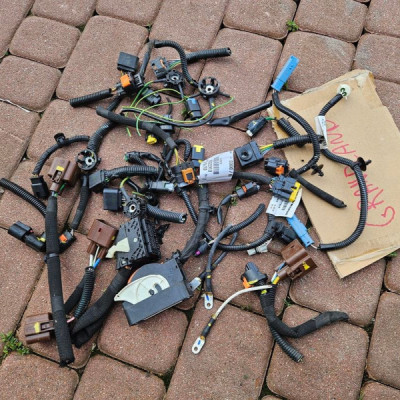 Instalacja wiązka kostka wtyczka komory silnika OPEL GRANDLAND X