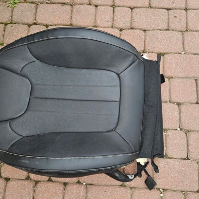 Oparcie fotel kanapa skóra podgrzewana wentylowana OPEL GRANDLAND X