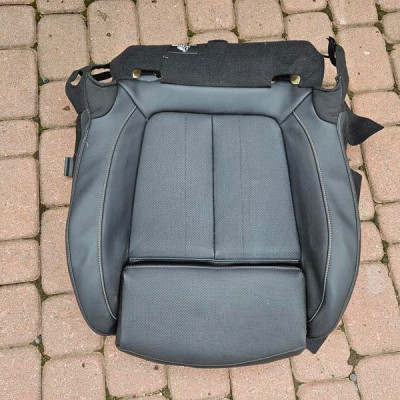 Siedzisko fotel kanapa skóra podgrzewana wentylowana OPEL GRANDLAND X