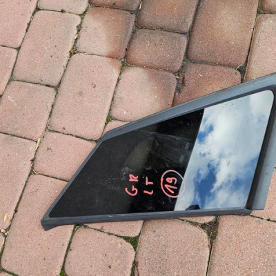 Szyba tył tylna lewa ciemna EUROPA OPEL GRANDLAND X 2019R