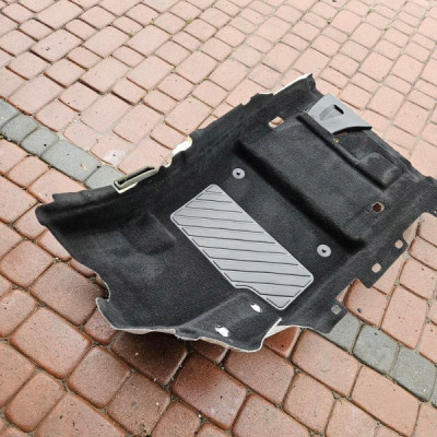 Dywan wykładzina wnętrza kierowcy EUROPA OPEL GRANDLAND X