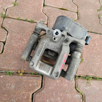 Zacisk hamulcowy tył tylny prawy elektryczny OPEL GRANDLAND X 9819059480