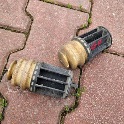 Odbój zawieszenia tył guma OPEL GRANDLAND X 9813587180