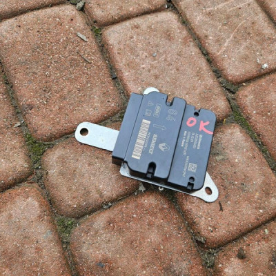 Sensor poduszek AIRBAG NIEWYSTRZELONY Renault Clio 4 IV 985103419R