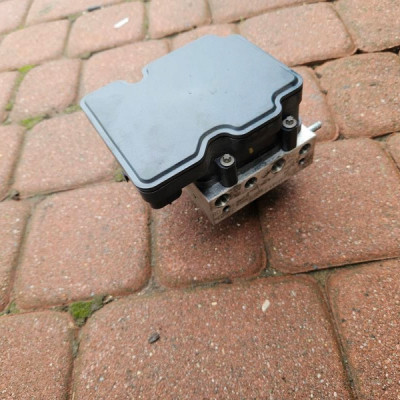 Pompa ABS hamulcowa Captur Renault Clio 4 IV 476601842R