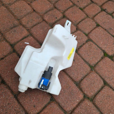 Zbiorniczek spryskiwaczy ORYGINAŁ Renault Clio 4 IV 289103346R