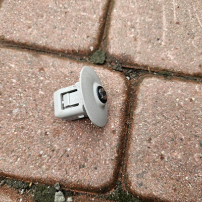 Uchwyt mocowanie zaślepka podsufitki EUROPA Renault Clio 4 IV