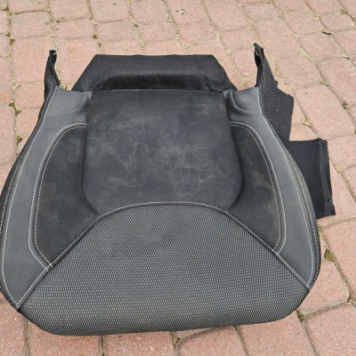 Siedzisko fotel kanapa kanapa oparcie fotela EUROPA Renault Clio 4 IV