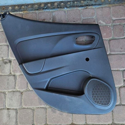 Boczek tył tylny lewy HB tapicerka Renault Clio 4 IV