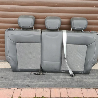 Kanapa siedzisko półśkóra tył tylna Opel Corsa D