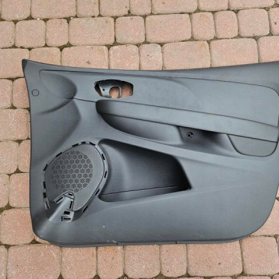 Boczek przód przedni prawy Renault Clio 4 IV 809000633R