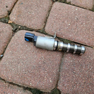 Elektrozawór czujnik zmiennych faz 0.9 TCe Renault Clio 4 IV 237964892R