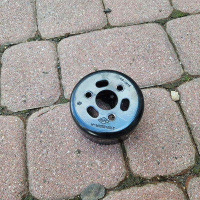 Pompa obiegowa koło wody 0.9 TCe Renault Clio 4 IV 210518358R