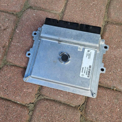 Komputer sterownik silnika 0.9 EUROPA Renault Clio 4 IV 237105499R