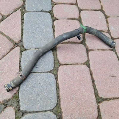 Przewód rura wąż wody 0.9 TCe Renault Clio 4 IV 217413078R