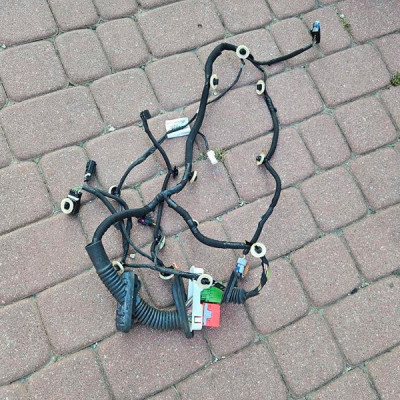 Instalacja wiązka drzwi przód przednia prawa Opel Corsa F 9835933380