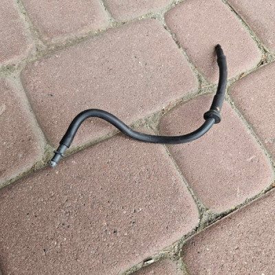 Dysza spryskiwaczy tył tylna Swiatło stopu trzecie STOP Opel Corsa F