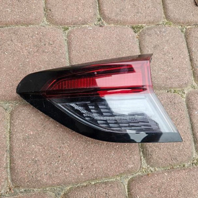 Lampa tył tylna w klape światło Opel Corsa F 39162671 9830096180