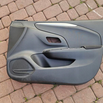 Boczek przód przedni prawy EUROPA welurowy Opel Corsa F 9832638480