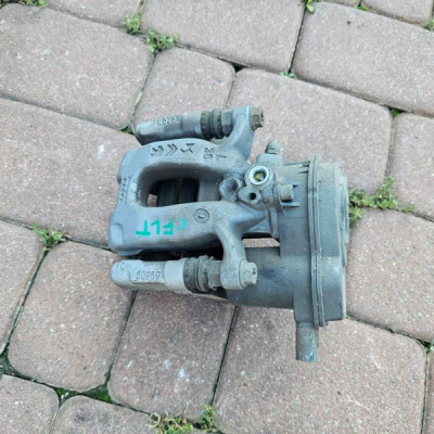 Zacisk tył tylny koła elektryczny lewy Opel Corsa F E-Corsa 9837165980