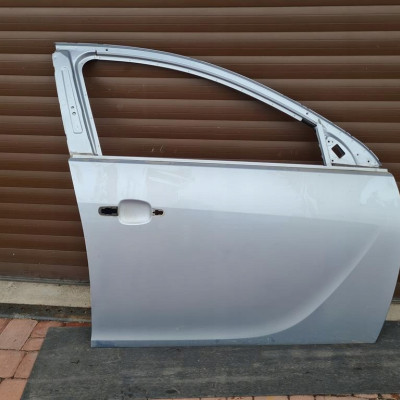 Drzwi przód przednie Opel Insignia
