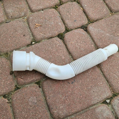 Rurka wlewu spryskiwaczy płynu Opel Corsa F 312837502