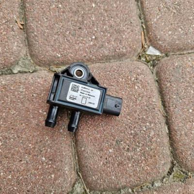 Czujnik ciśnienia spalin Opel Corsa F 9812047080