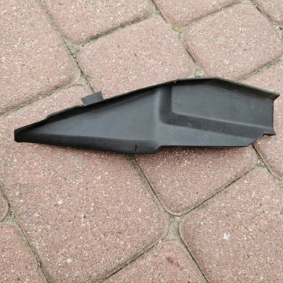 Podszybie prawe osłona zakończenie Opel Corsa F 9823301980