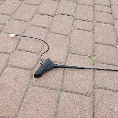 Antena dachowa radia Opel Corsa F 39166935 920204070