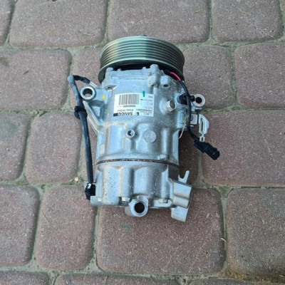 Sprężarka klimatyzacj Renault Captur II 926005450R