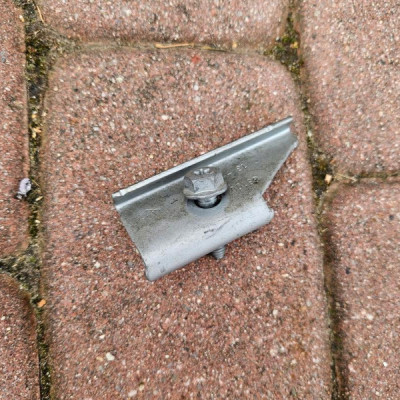 Uchwyt mocowanie akumulatora wspornik Renault Clio Megane 4 IV