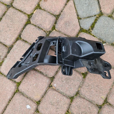 Ślizg tył tylny zderzaka lewy mocowanie Renault Clio 4 IV 850456409R