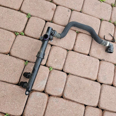 Przewód rura wąz wody chłodnicy elektryk Peugeot 208 Opel Corsa F 132