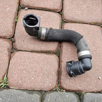 Przewód rura wąz wody chłodnicy elektryk Peugeot 208 Opel Corsa F 354