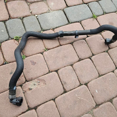 Przewód rura wąz wody chłodnicy elektryk Peugeot 208 Opel Corsa F 729