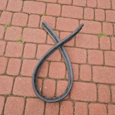 Uszczelka podszybia komory silnika Opel Corsa D