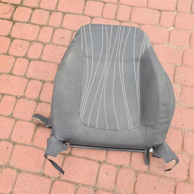 Siedzisko oparcie fotel kanapa kierowcy obicie materiał Opel Corsa D