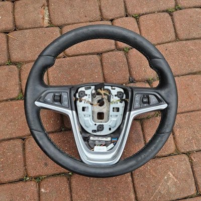 Skóra skórzana podgrzewana grzana multifunkcja Opel Mokka MOKKA X A41