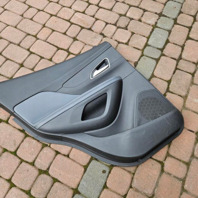 Boczek tył tylny lewy skóra tapicerka szara Opel Mokka MOKKA X