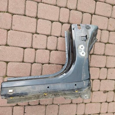 Próg przód przedni prawy poszycie ćwiartka Opel Mokka MOKKA X