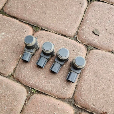 Czujnik parkowania PDC zderzaka Opel Mokka 95061182