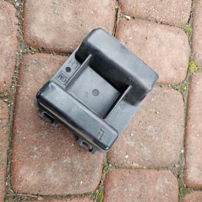 Wspornik belki tylnej lewe uchwyt mocowanie Opel Mokka MOKKA X 95270289