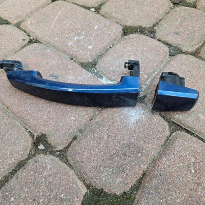 Klamka drzwi przód tył Z22W LEWY / PRAWY Opel Mokka MOKKA X