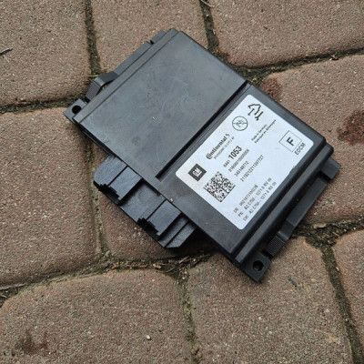 Moduł sterownik komputer Continental Opel Insignia B 84411053