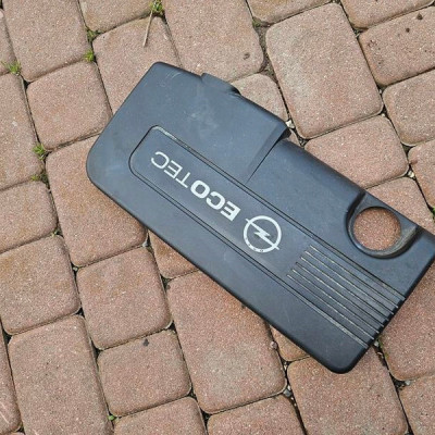 Obudowa osłona pokrywa silnika 1.7CDTI Opel Mokka MOKKA X 55573266