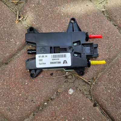 Pompka fotela rozdzielacz powietrza Opel Mokka MOKKA X 006097300